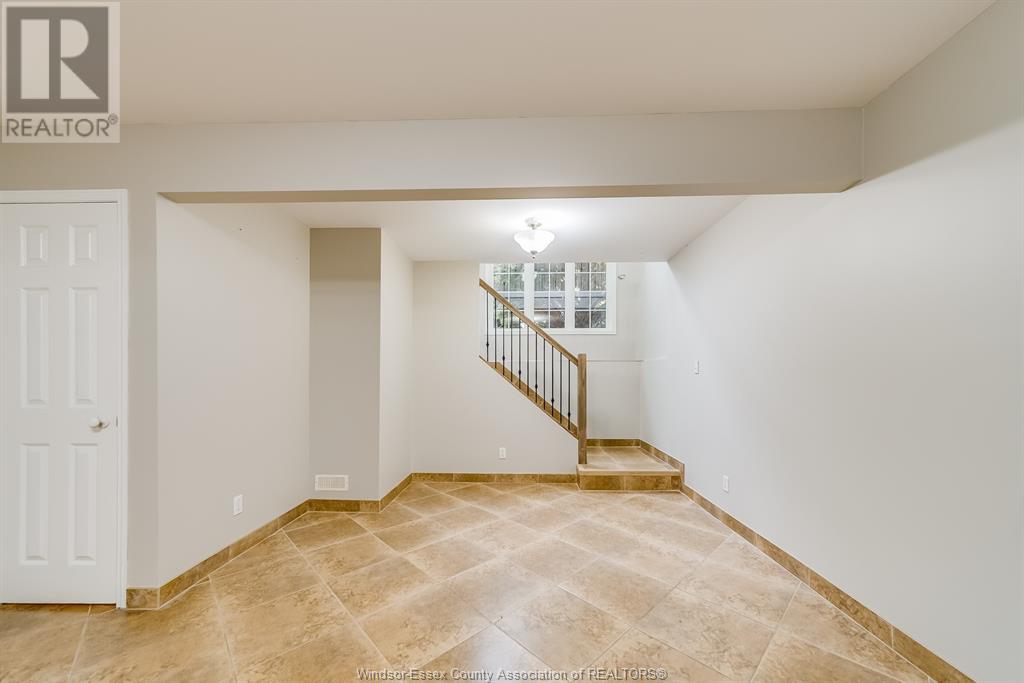 253 Fields Avenue, Lasalle, Ontario  N9J 3S3 - Photo 23 - 25015588