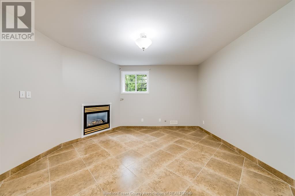 253 Fields Avenue, Lasalle, Ontario  N9J 3S3 - Photo 25 - 25015588