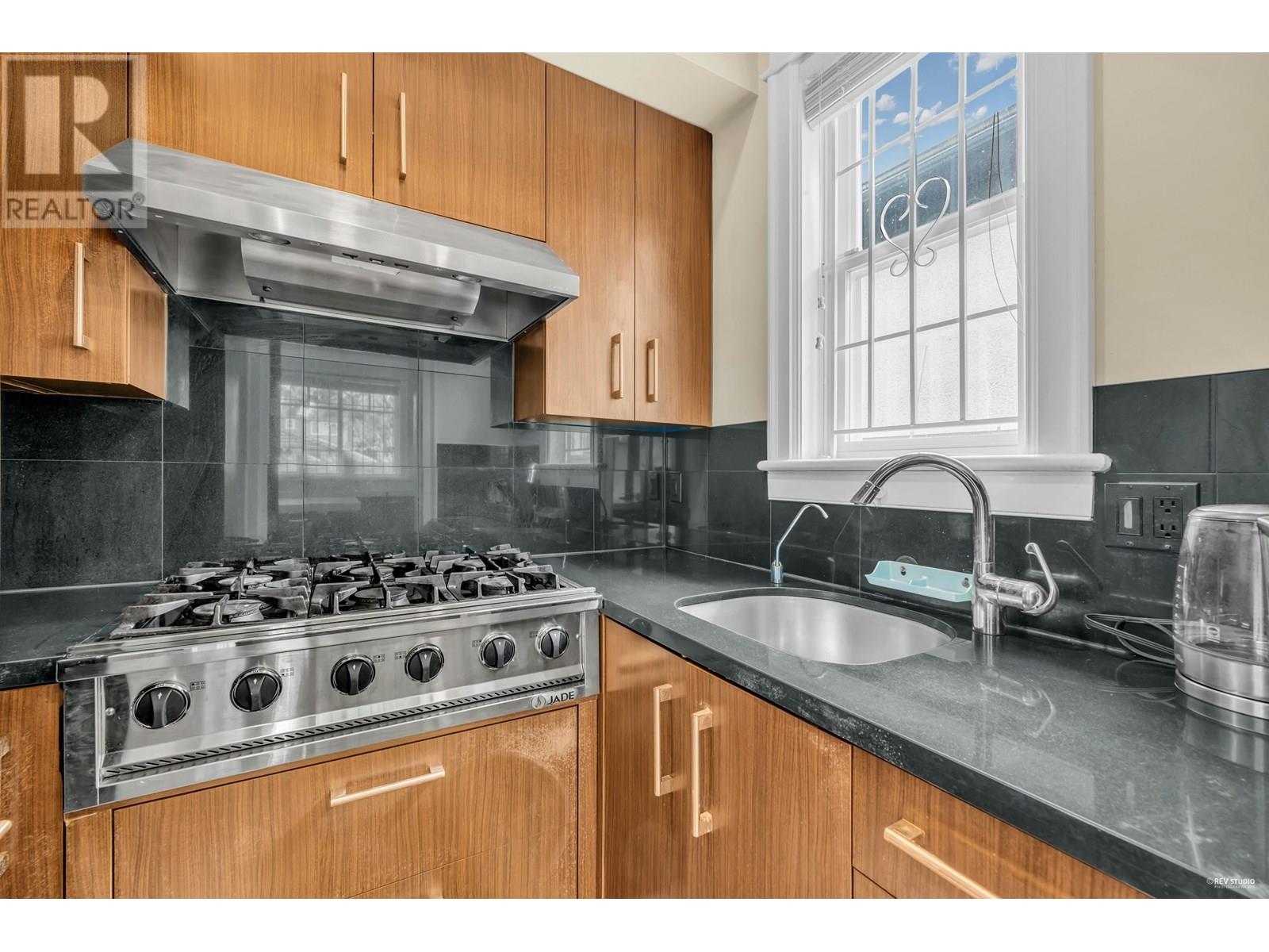 6562 Fremlin Street, Vancouver, British Columbia  V6P 3W1 - Photo 19 - R3017260
