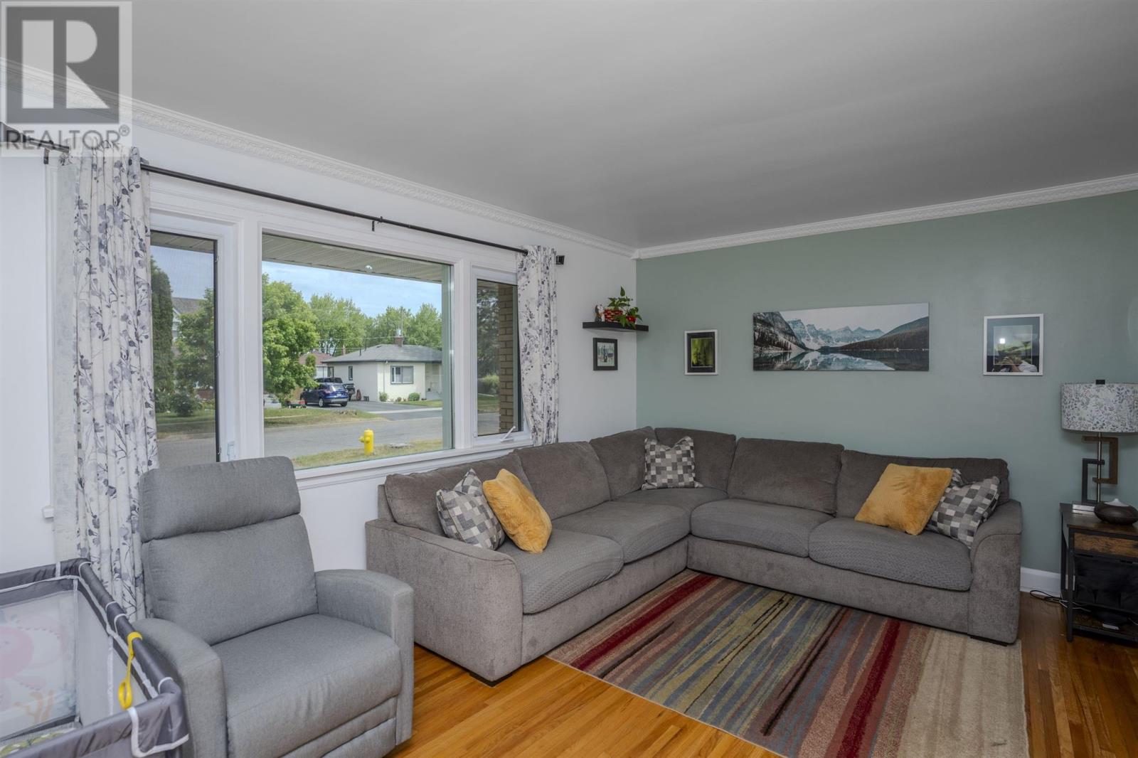 Property at 2024 Hamilton AVE image 3