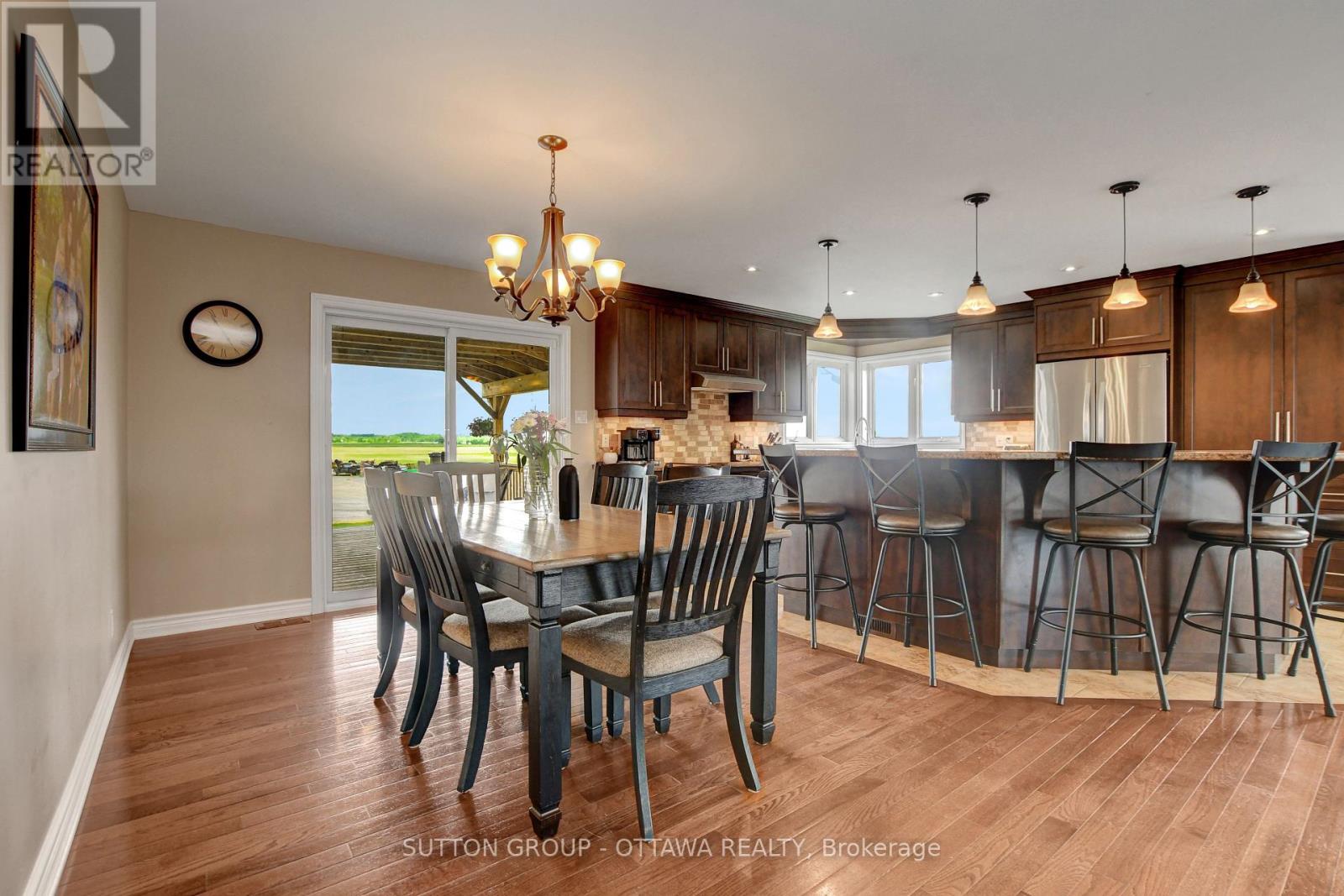 1887 Champlain Street, Clarence-Rockland, Ontario  K0A 1N0 - Photo 12 - X12233103