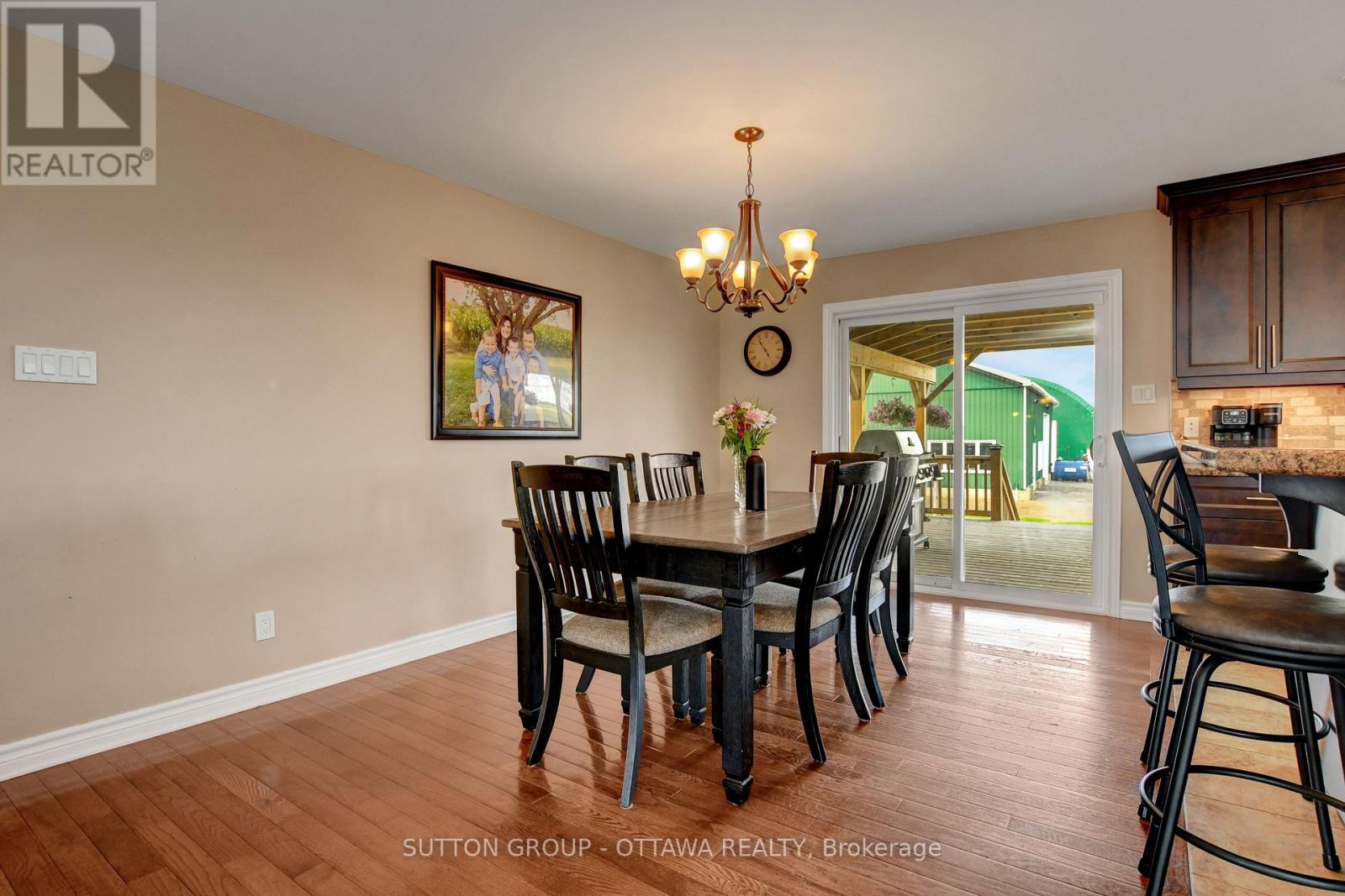 1887 Champlain Street, Clarence-Rockland, Ontario  K0A 1N0 - Photo 13 - X12233103