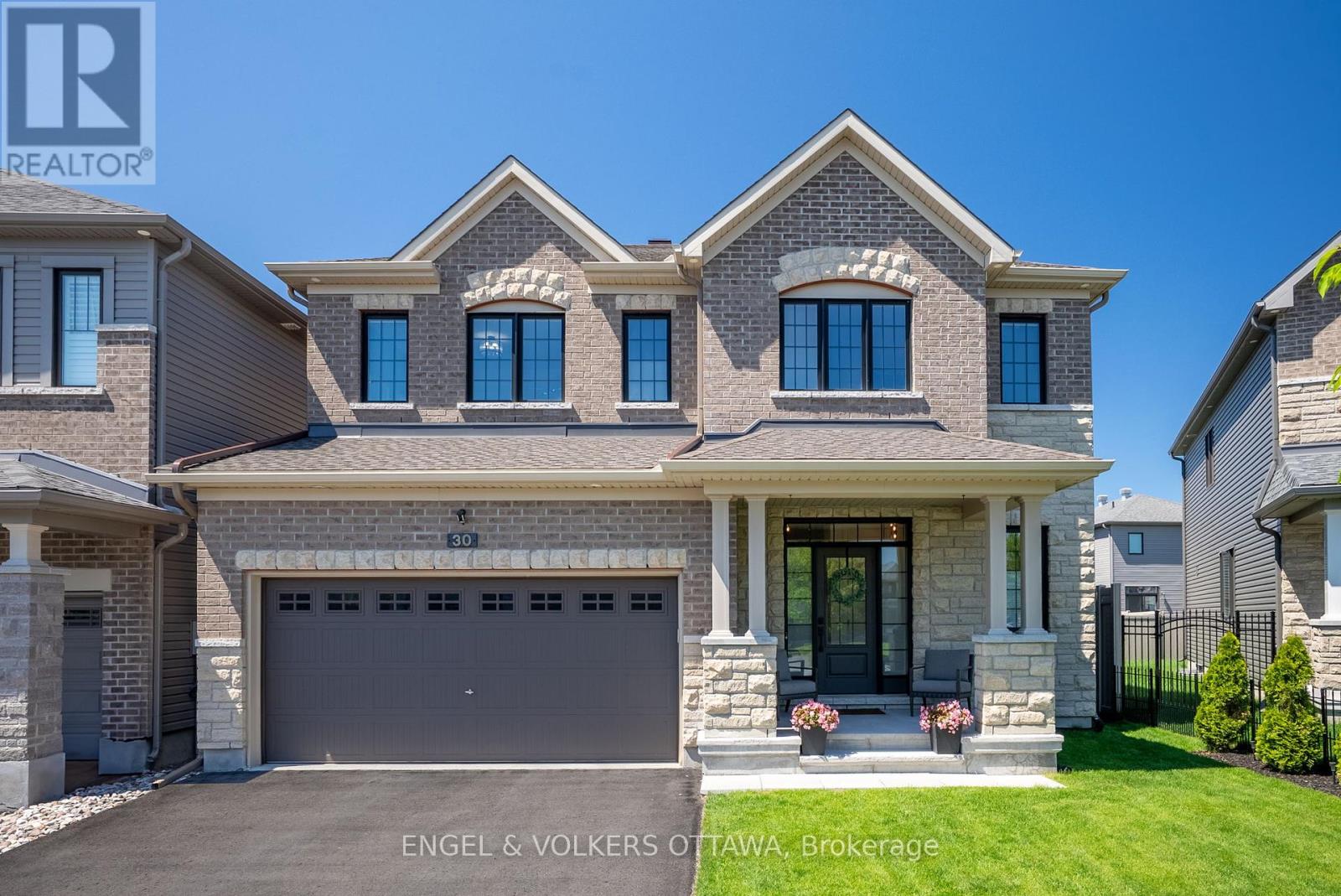 Property at 30 MALACHIGAN CRESCENT image 1