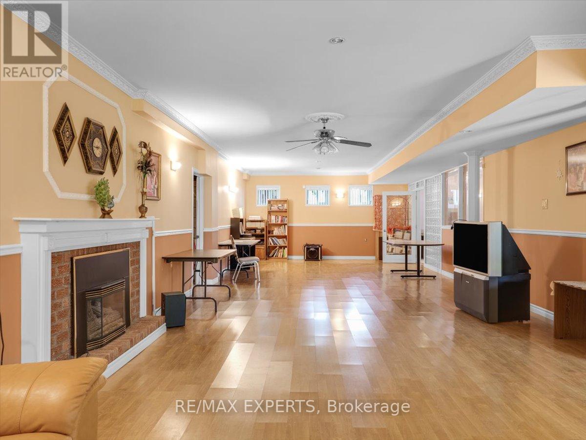 9 Cynthia Crescent, Brampton, Ontario  L6P 0S9 - Photo 23 - W12230450