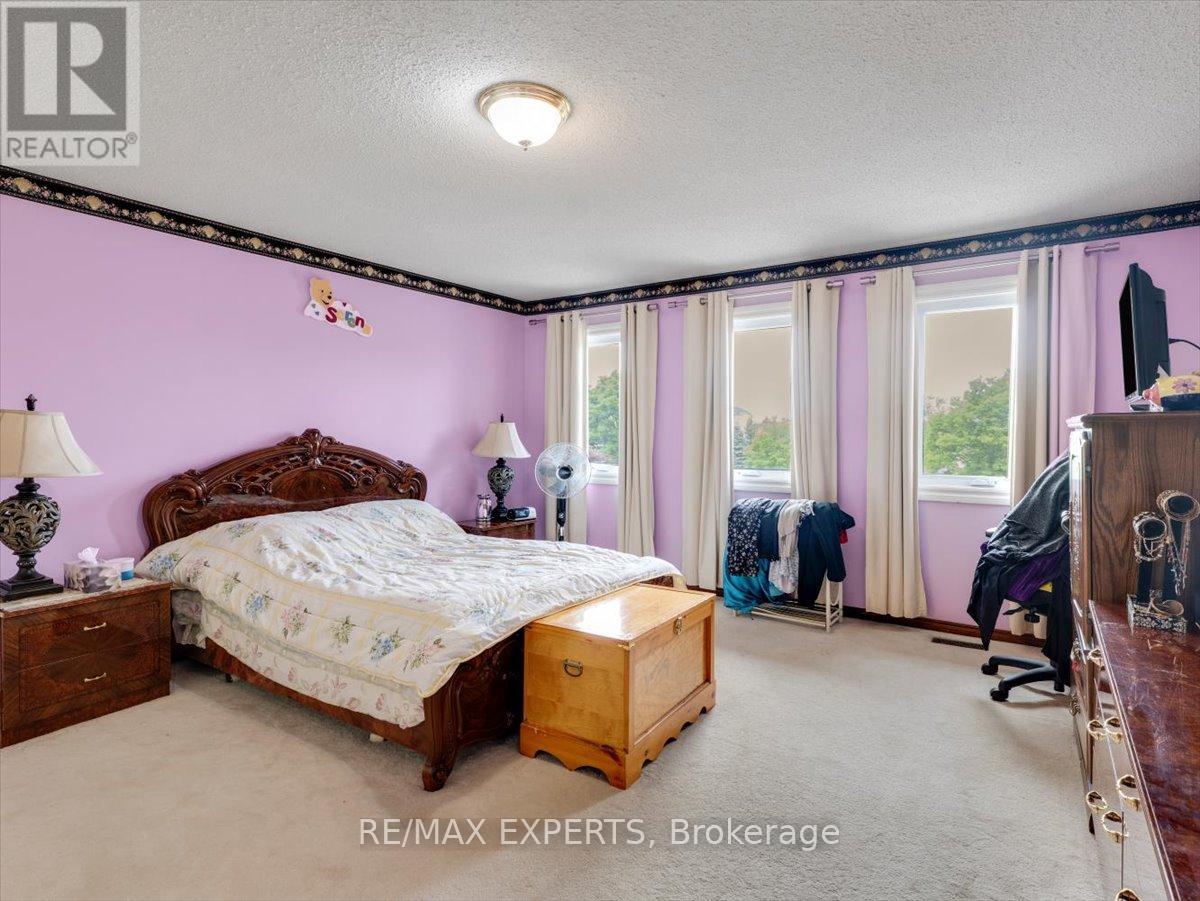 9 Cynthia Crescent, Brampton, Ontario  L6P 0S9 - Photo 19 - W12230450