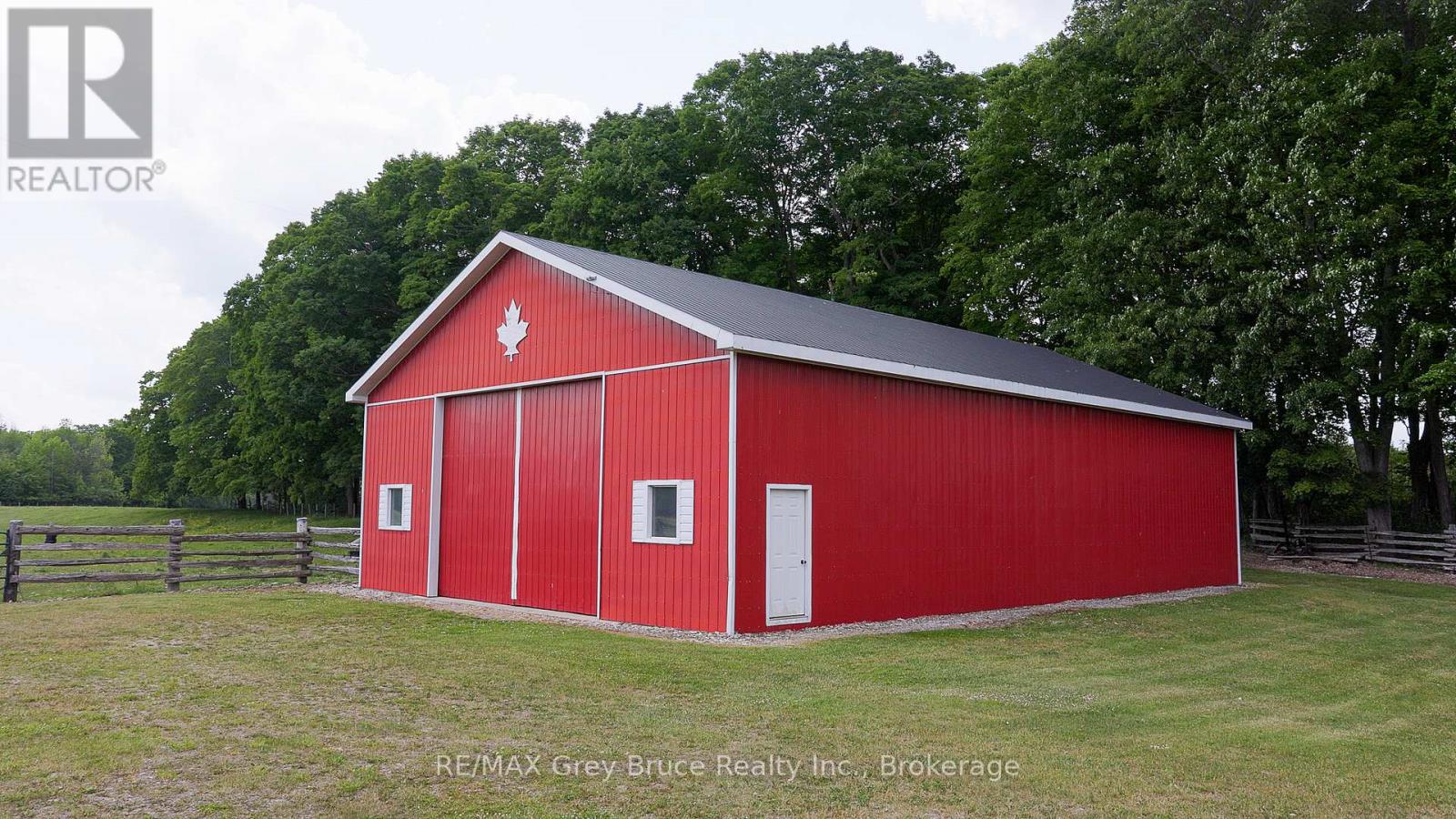319144 Grey Road 1, Georgian Bluffs, Ontario  N4K 0G2 - Photo 45 - X12233184