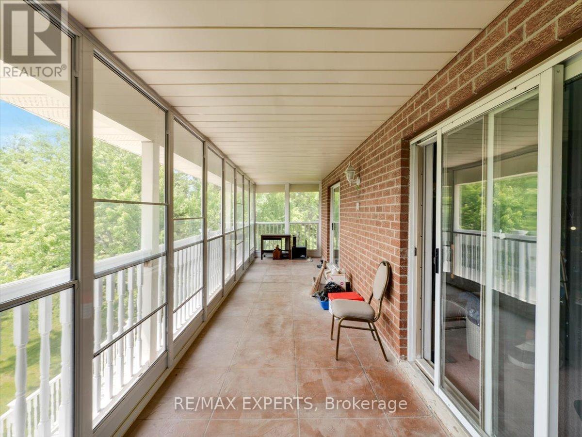 9 Cynthia Crescent, Brampton, Ontario  L6P 0S9 - Photo 25 - W12230450
