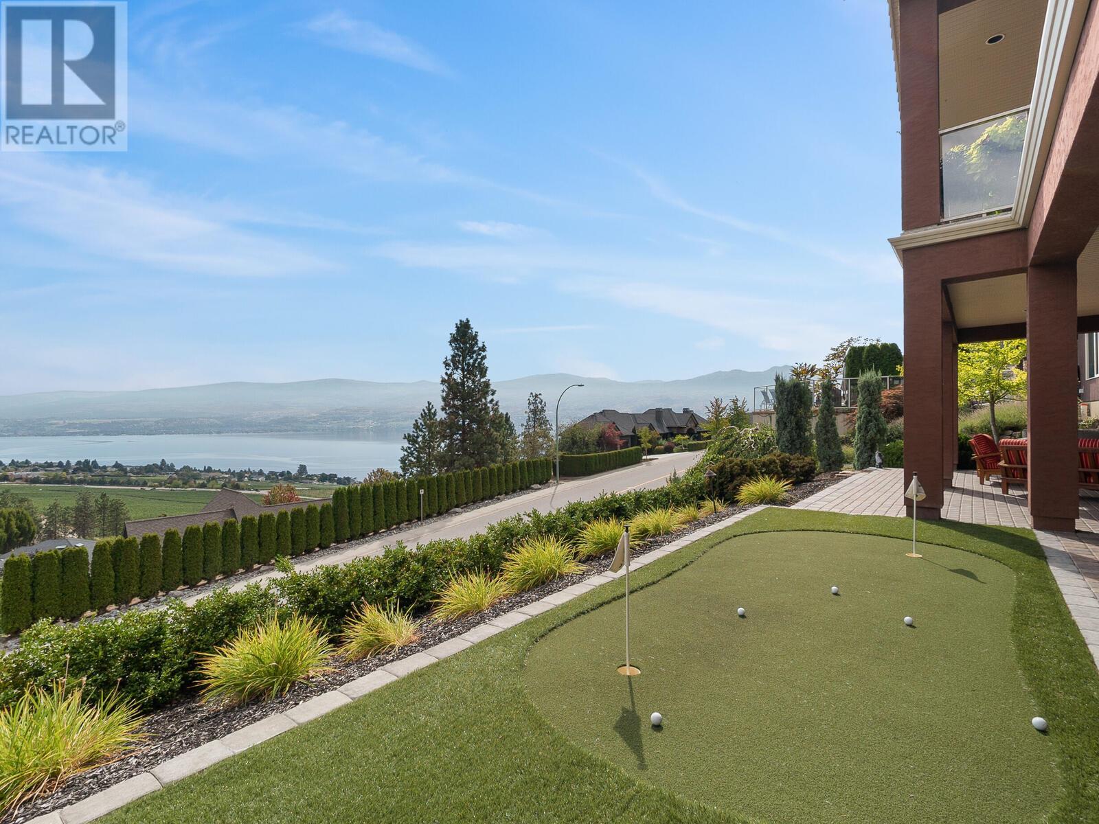 1492 Gregory Road, west kelowna, British Columbia V4T2R2