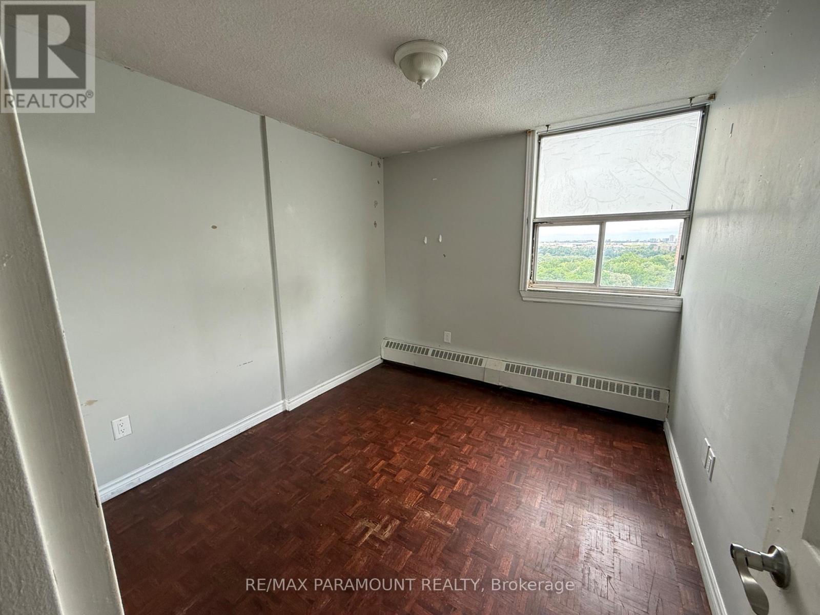 1010 - 2645 Kipling Avenue, Toronto, Ontario  M9V 3S6 - Photo 10 - W12102057