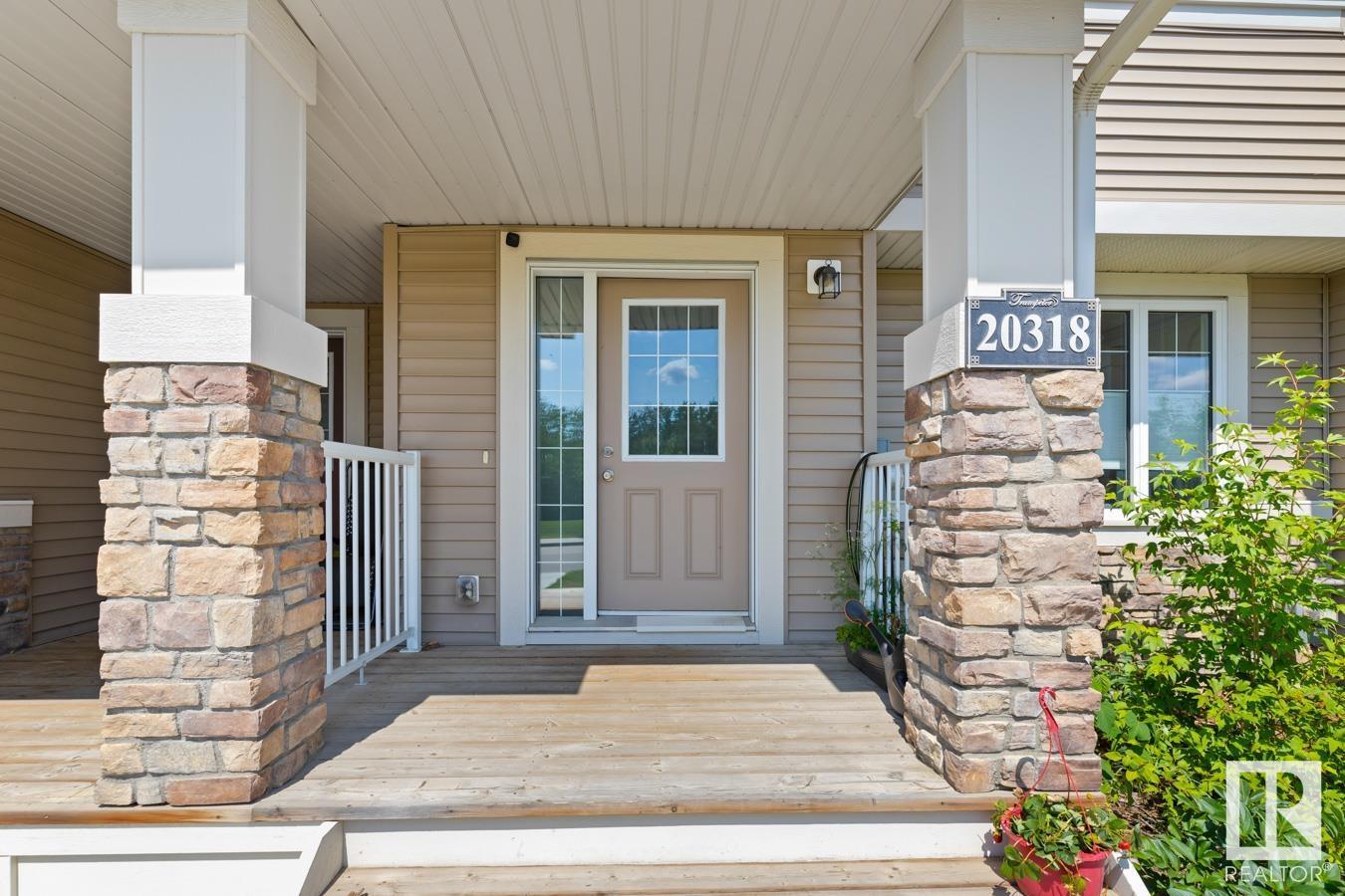 Property at 20318 128 AV NW image 4
