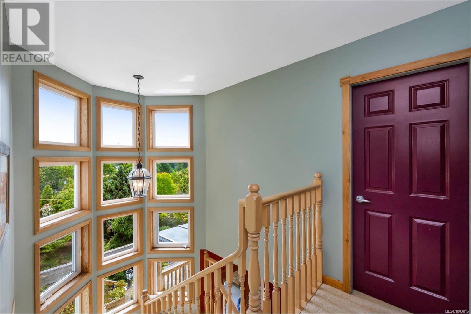 Property at 2836 Oceanside Lane image 2