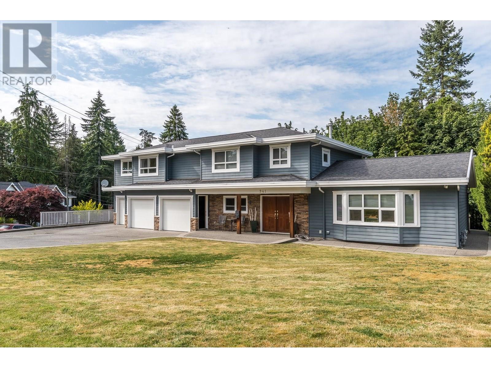 Property at 941 SELKIRK CRESCENT image 3