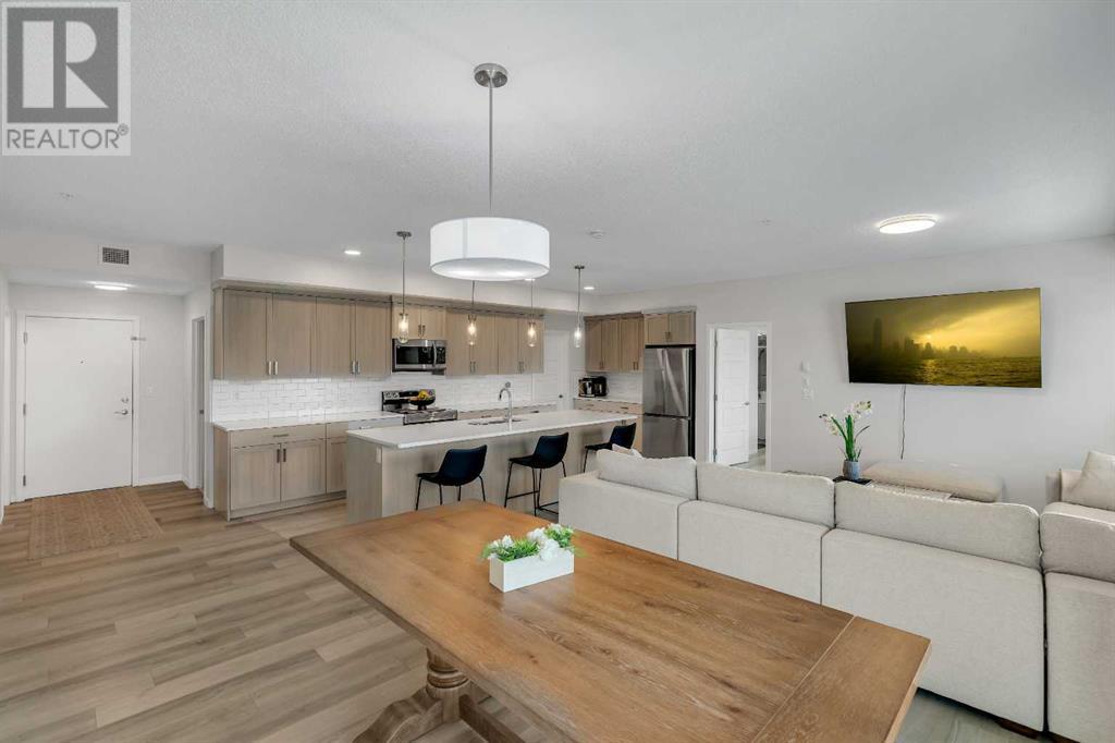 Property at 302, 40 Carrington Plaza NW image 3