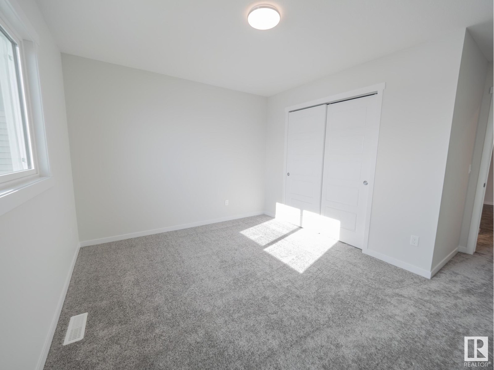 7139 177 Av Nw, Edmonton, Alberta  T5Z 0W9 - Photo 31 - E4443210