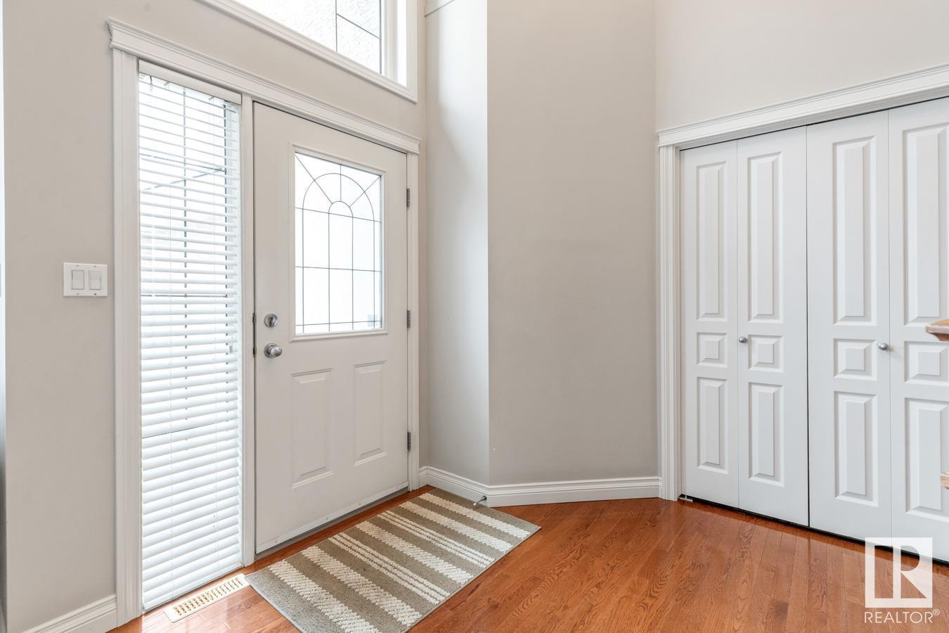 Property at 255 TORY CR NW image 3