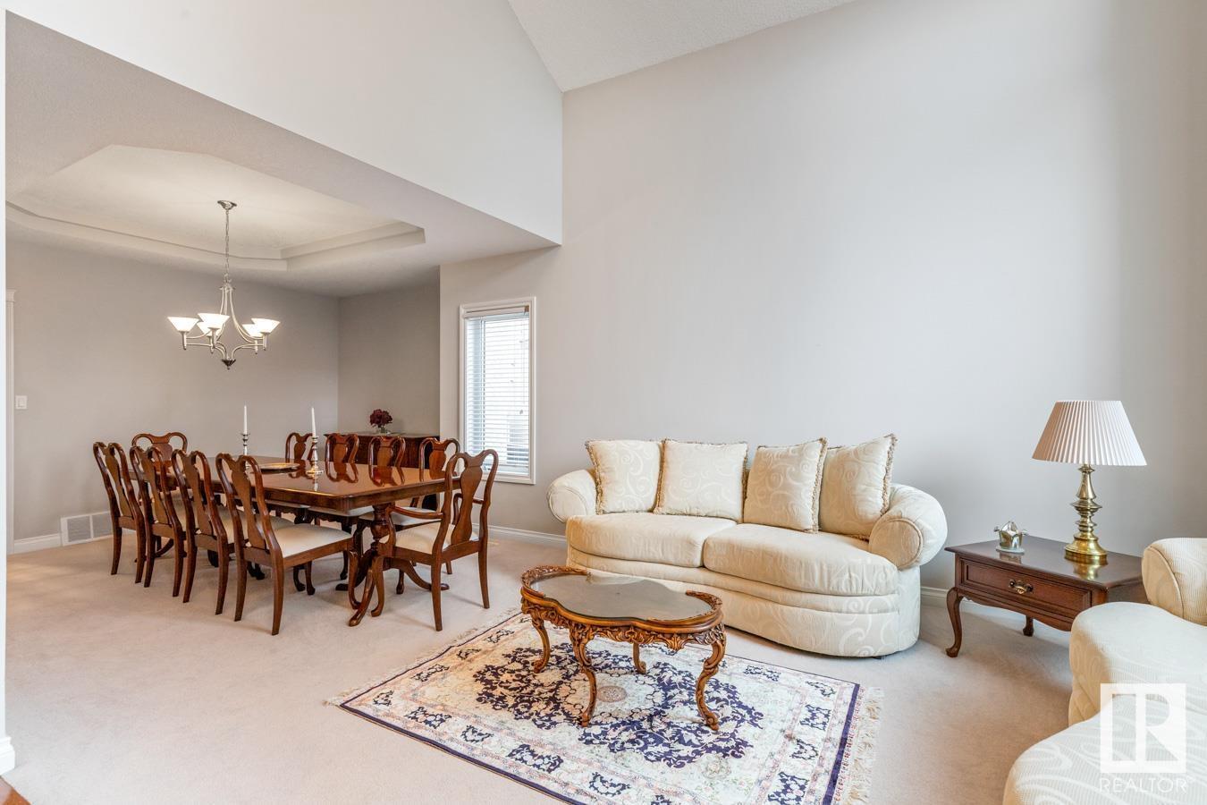Property at 255 TORY CR NW image 5
