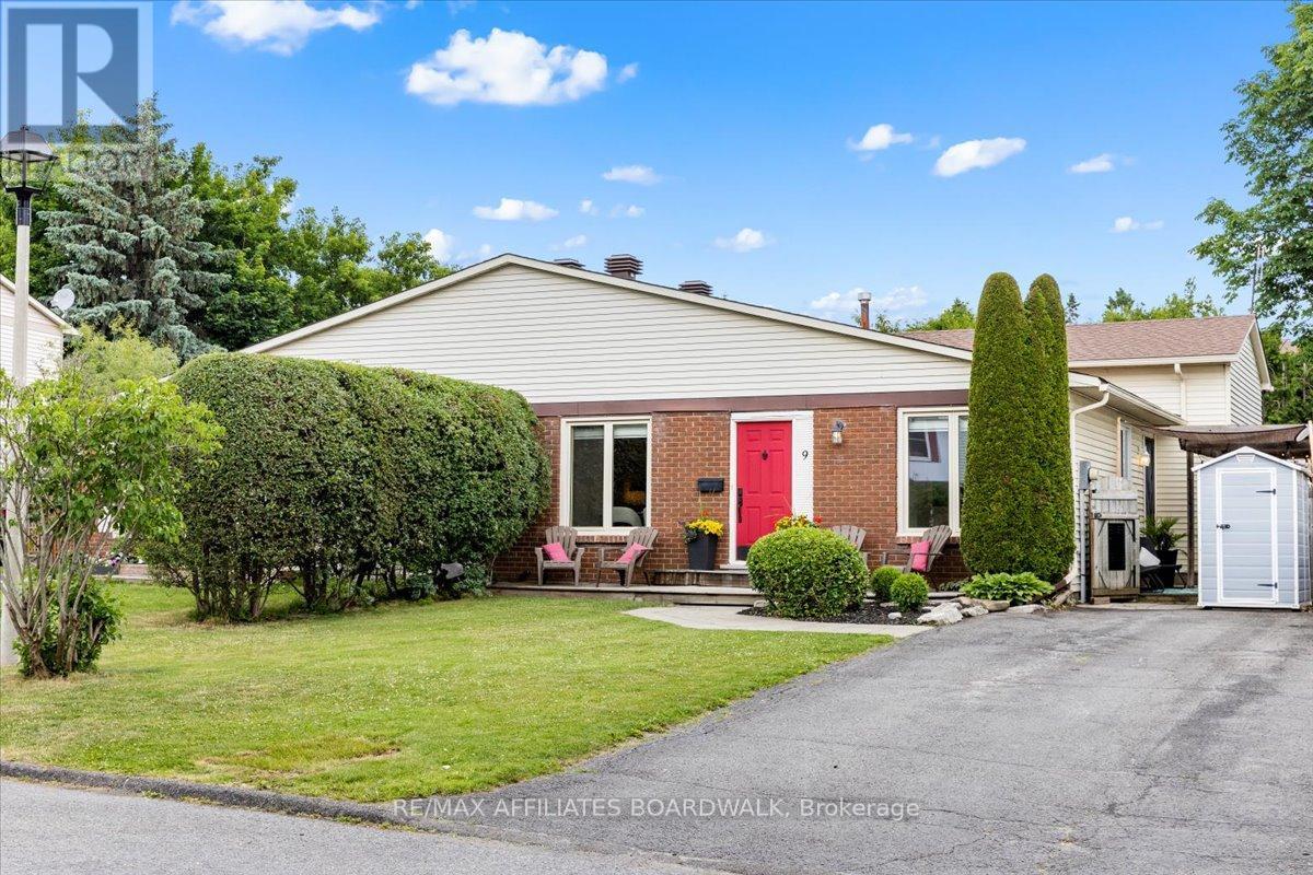 Property at 9 MELANIE CRESCENT image 1