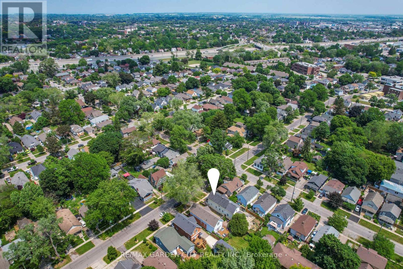 218 Russell Avenue S, St. Catharines, Ontario  L2R 1W8 - Photo 17 - X12233294