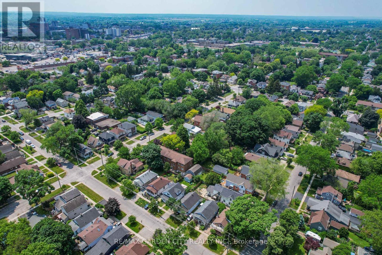 218 Russell Avenue S, St. Catharines, Ontario  L2R 1W8 - Photo 22 - X12233294