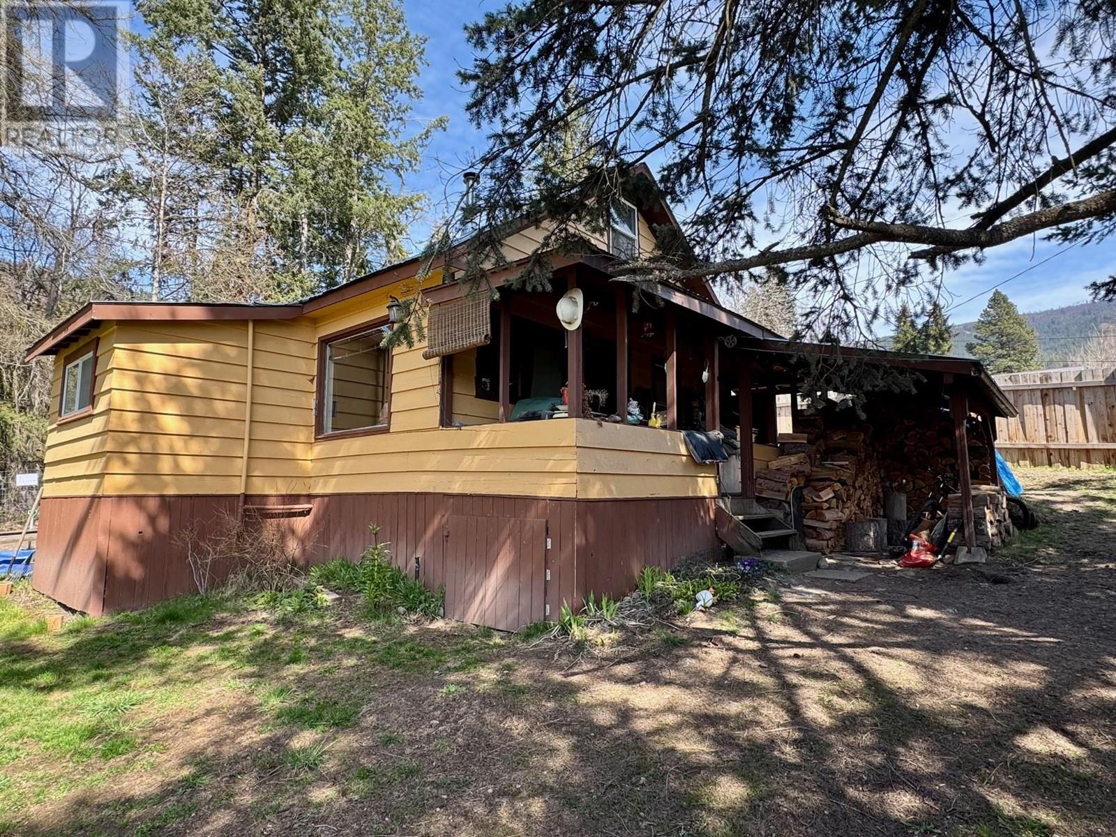 5128 Duck Creek Road, Wynndel, British Columbia  V0B 2N0 - Photo 5 - 10342374