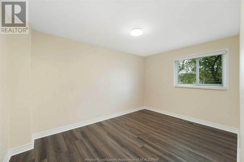 5464 Lassaline Avenue, Windsor, Ontario  N8T 1A8 - Photo 17 - 25015608