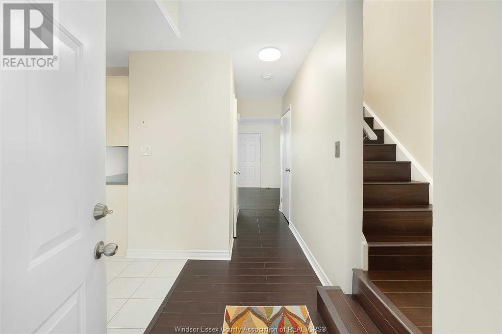 5464 Lassaline Avenue, Windsor, Ontario  N8T 1A8 - Photo 6 - 25015608