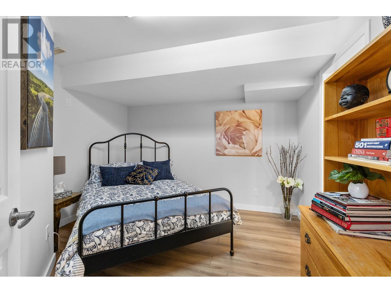 Property at 3838 Beach Avenue image 2