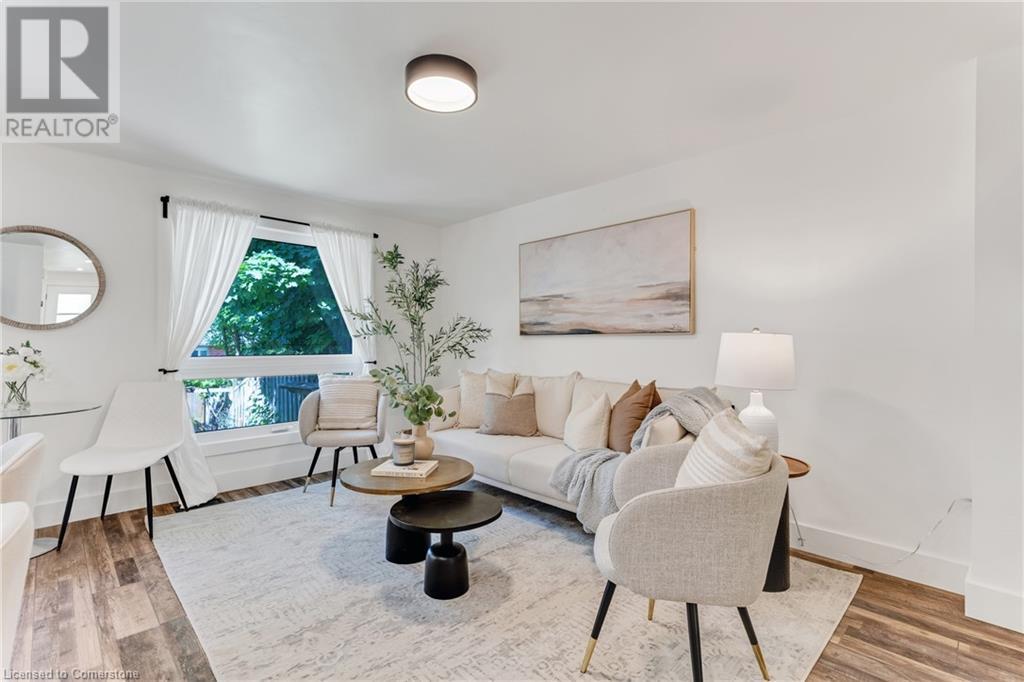 Property at 8 GRANDRIDGE Crescent W image 5
