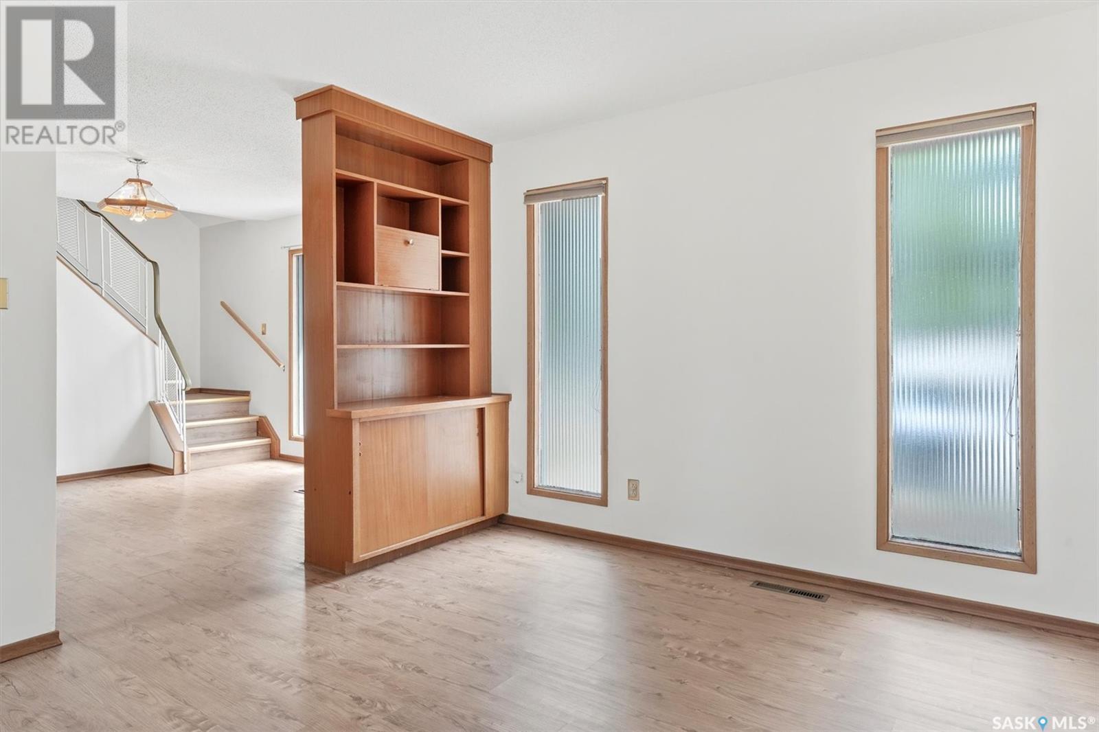 Property at 1726 Arlington AVENUE image 3