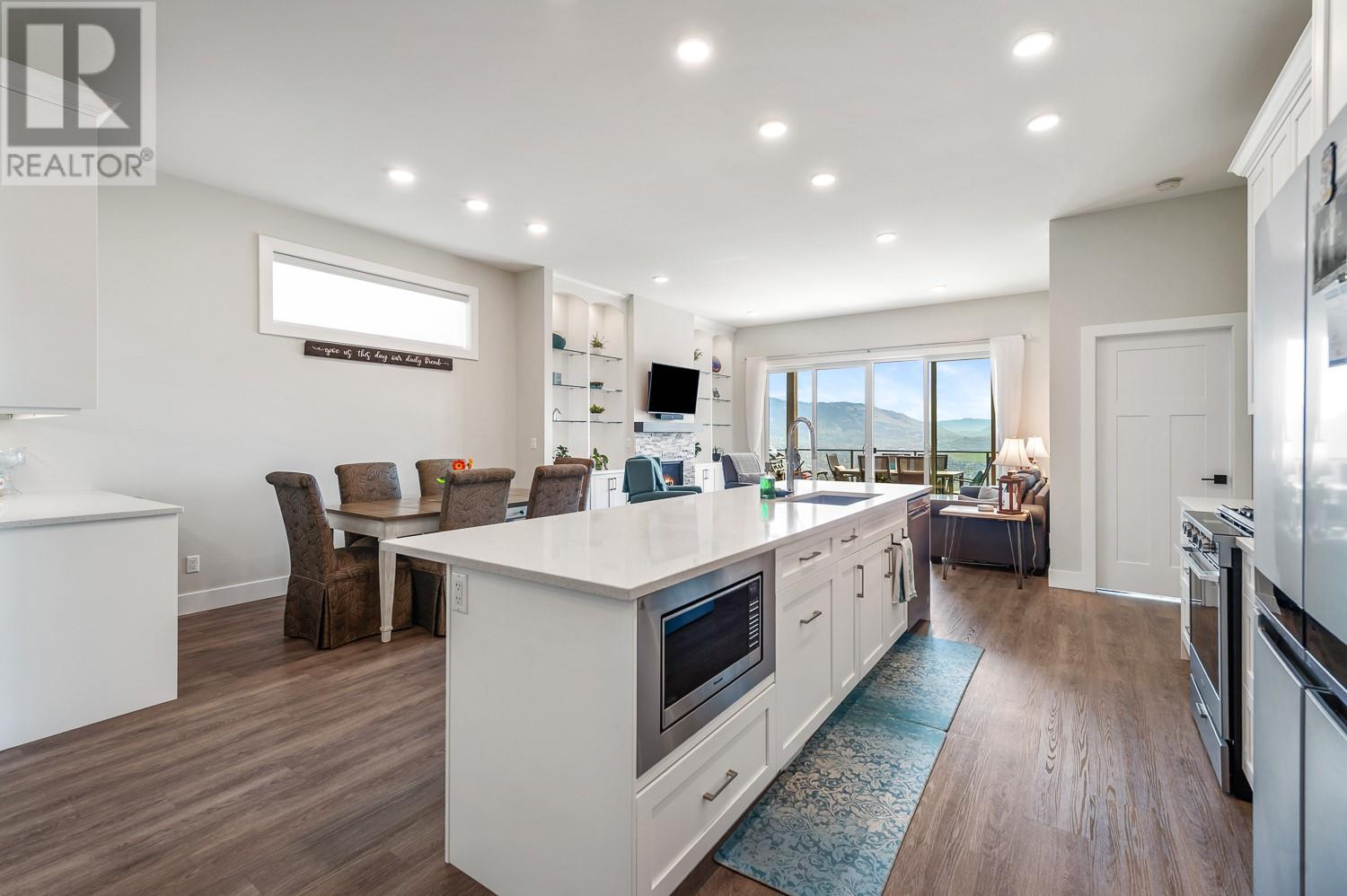 Property at 496 Silversage Place Unit# 2 image 4