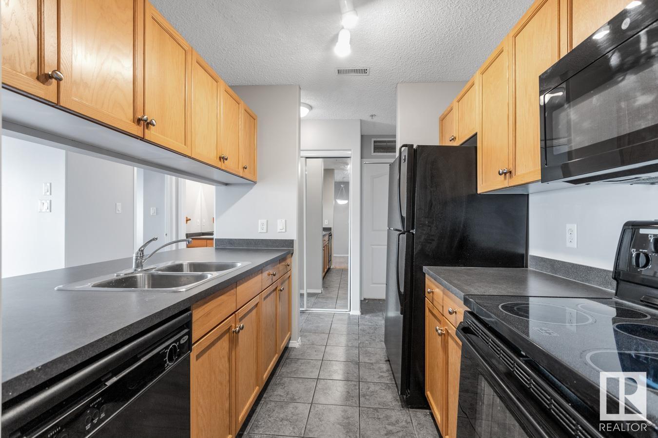 #117 16303 95 St Nw, Edmonton, Alberta  T5Z 3V1 - Photo 10 - E4443224