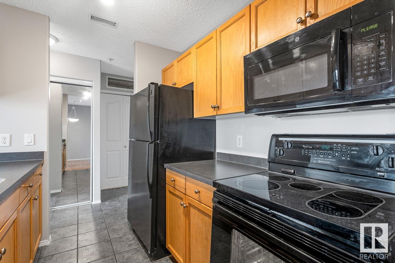 #117 16303 95 St Nw, Edmonton, Alberta  T5Z 3V1 - Photo 11 - E4443224