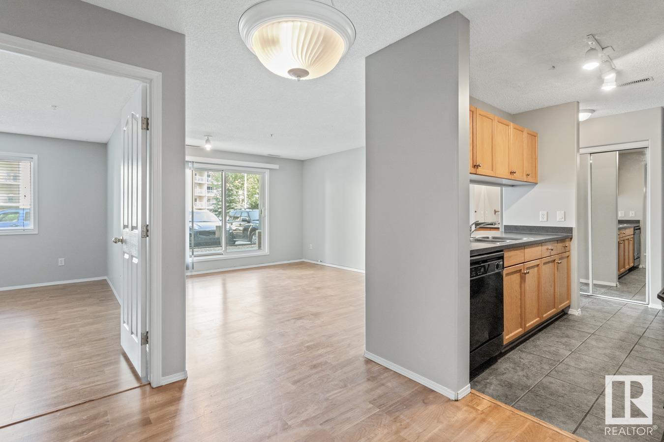 #117 16303 95 St Nw, Edmonton, Alberta  T5Z 3V1 - Photo 13 - E4443224