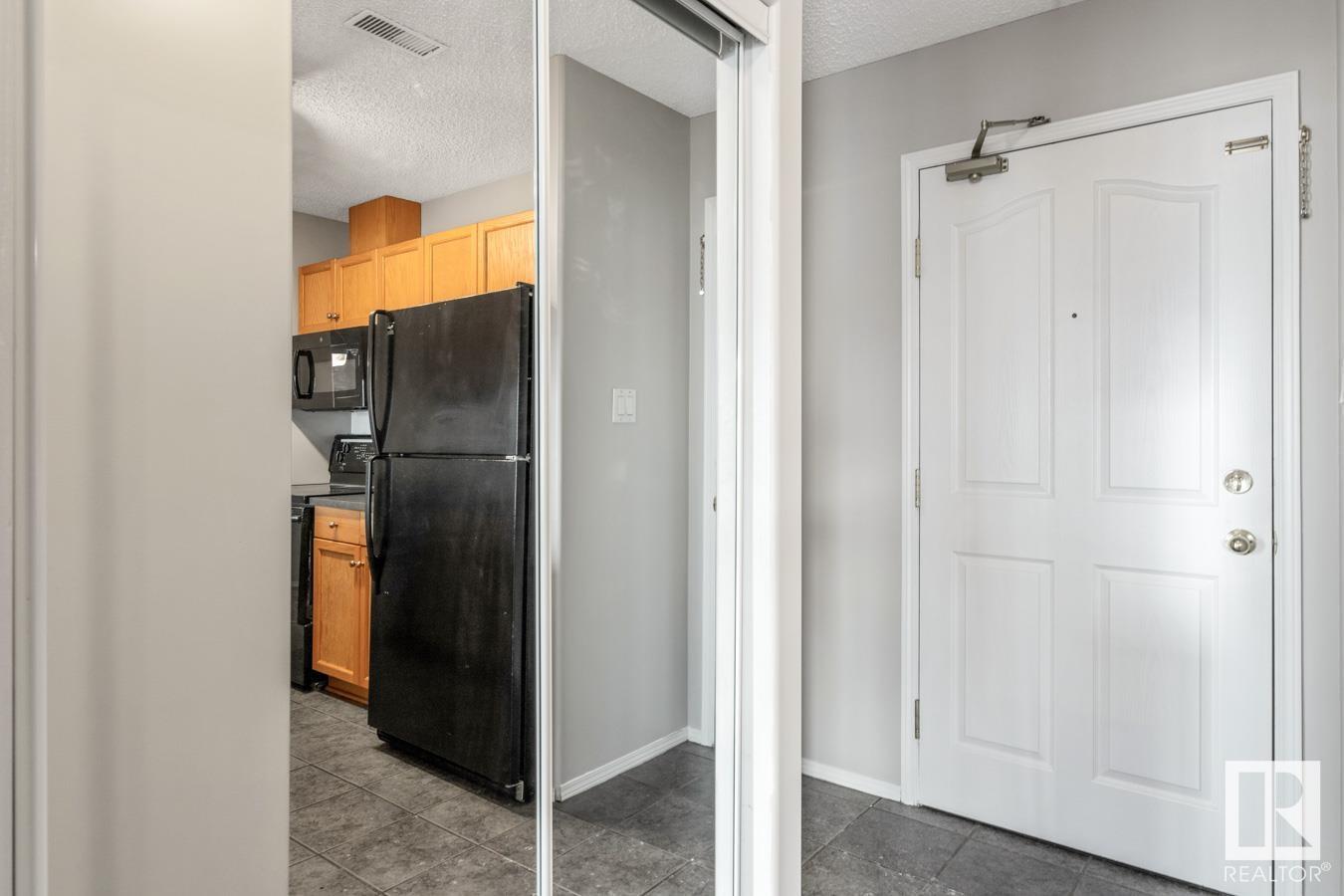 #117 16303 95 St Nw, Edmonton, Alberta  T5Z 3V1 - Photo 6 - E4443224