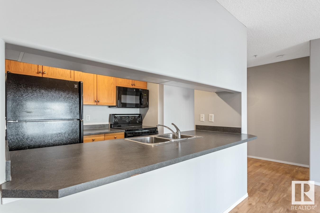 #117 16303 95 St Nw, Edmonton, Alberta  T5Z 3V1 - Photo 8 - E4443224
