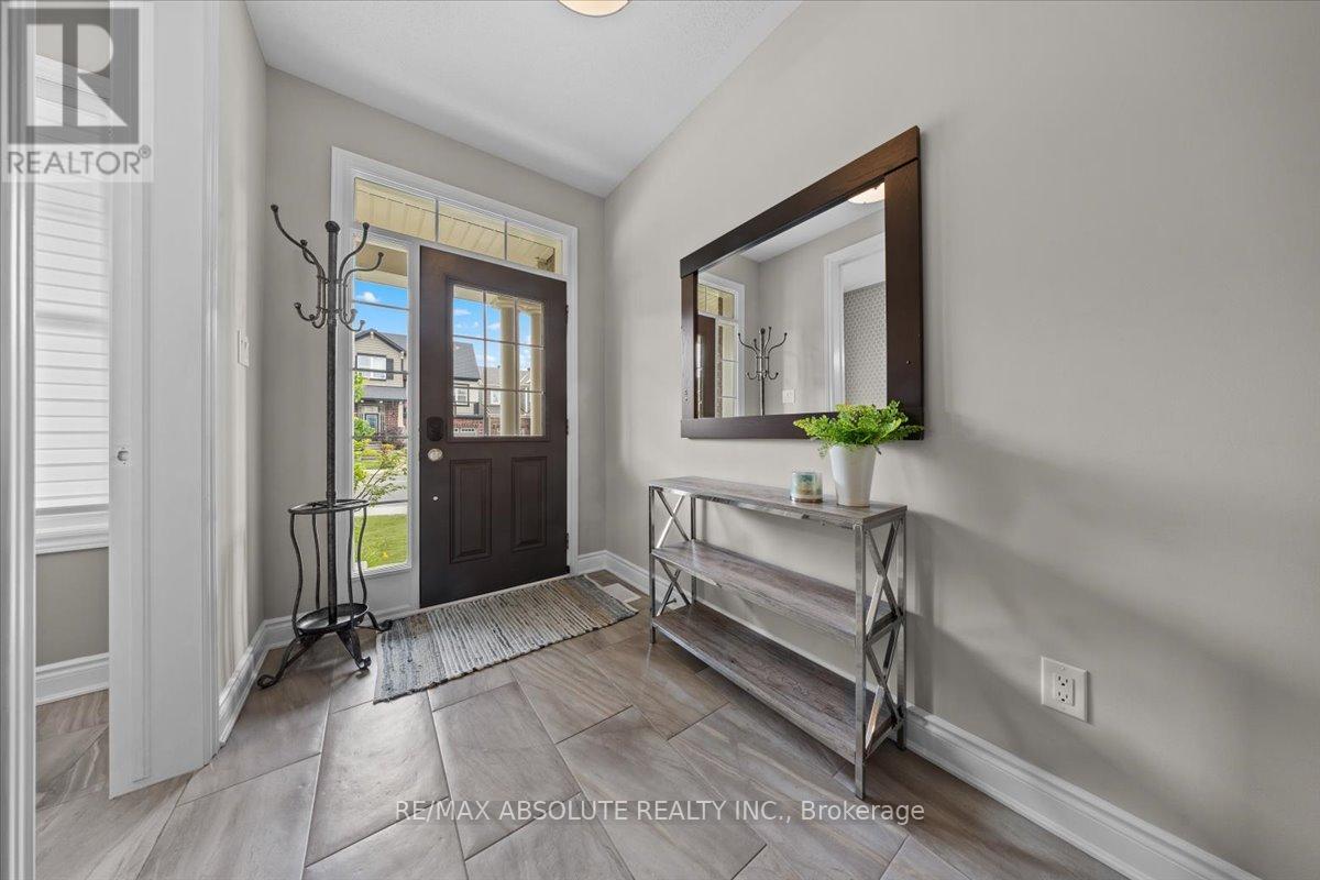 Property at 778 ROSEHILL AVENUE image 3