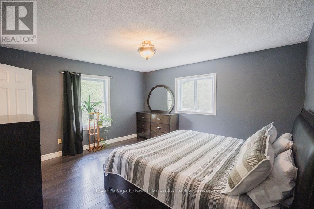 12 Murray Street, Sundridge, Ontario  P0A 1Z0 - Photo 16 - X12233397