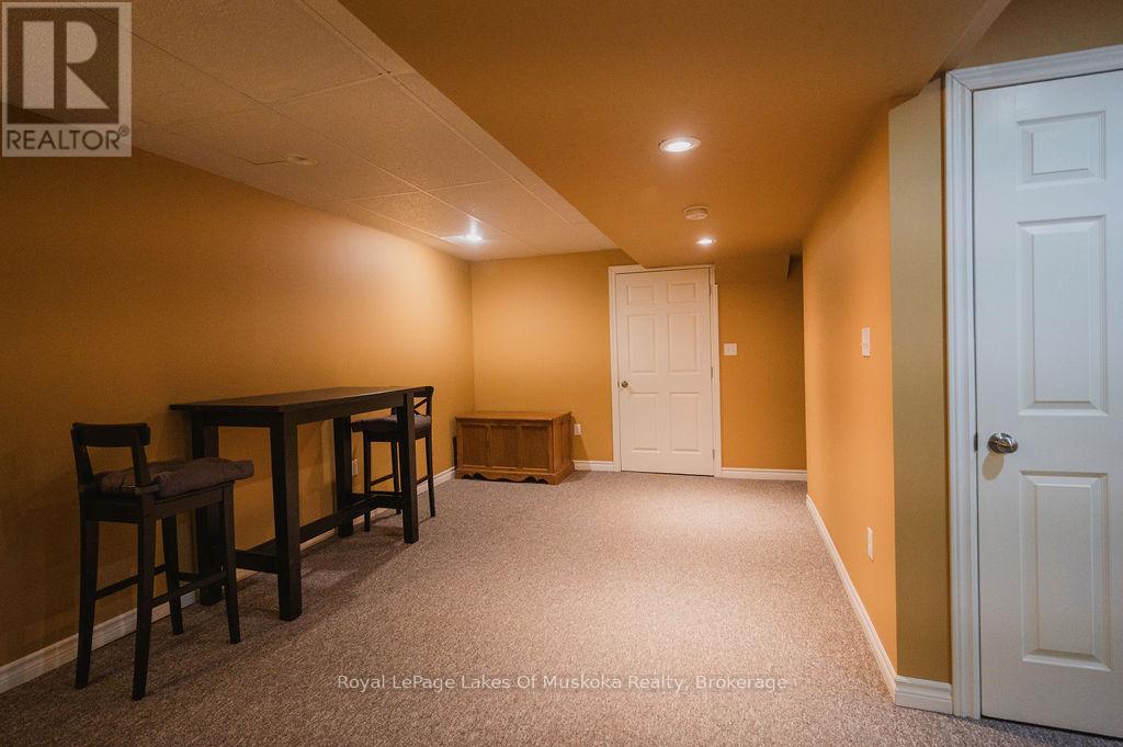 12 Murray Street, Sundridge, Ontario  P0A 1Z0 - Photo 30 - X12233397