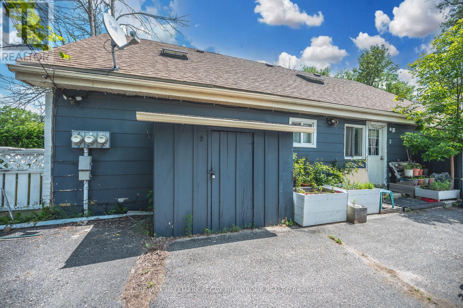 3071 Mosley Street, Wasaga Beach, Ontario  L9Z 1W7 - Photo 8 - S12230726