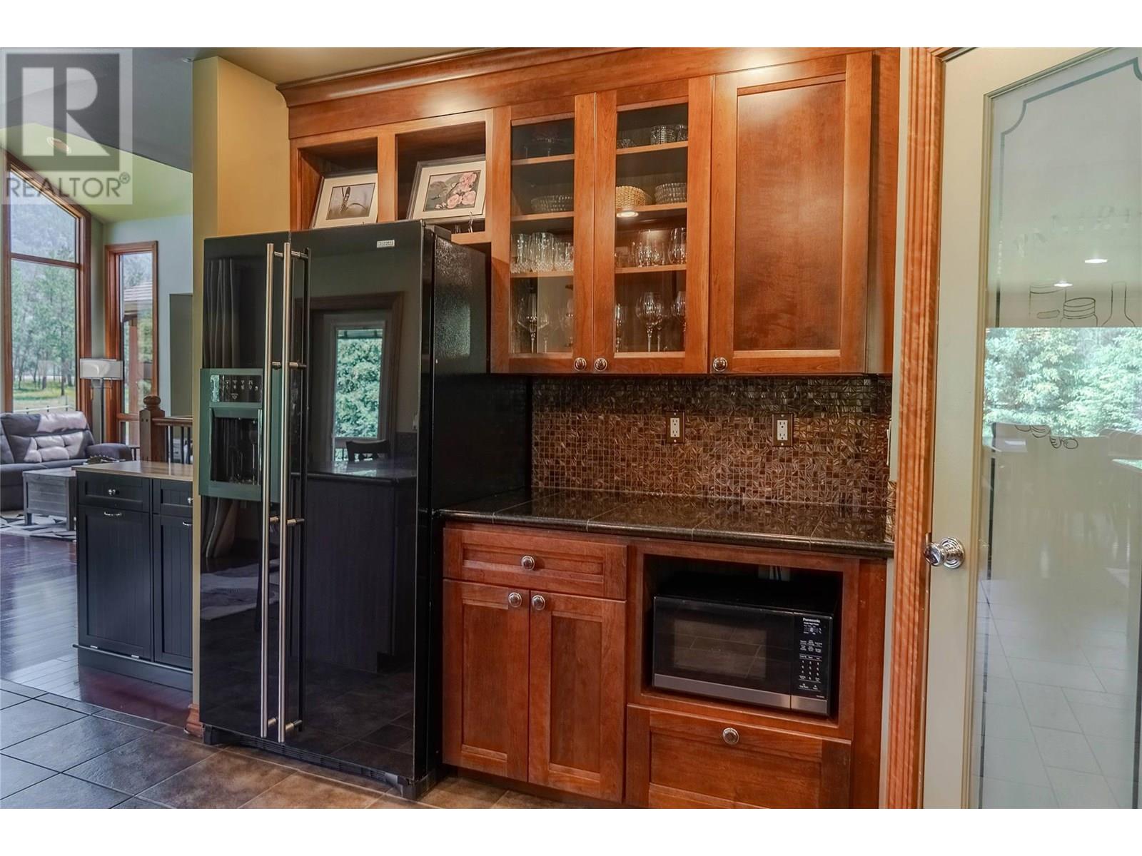 3053 Wardner Fort Steele Road, Fort Steele, British Columbia  V0B 1N0 - Photo 36 - 10352522