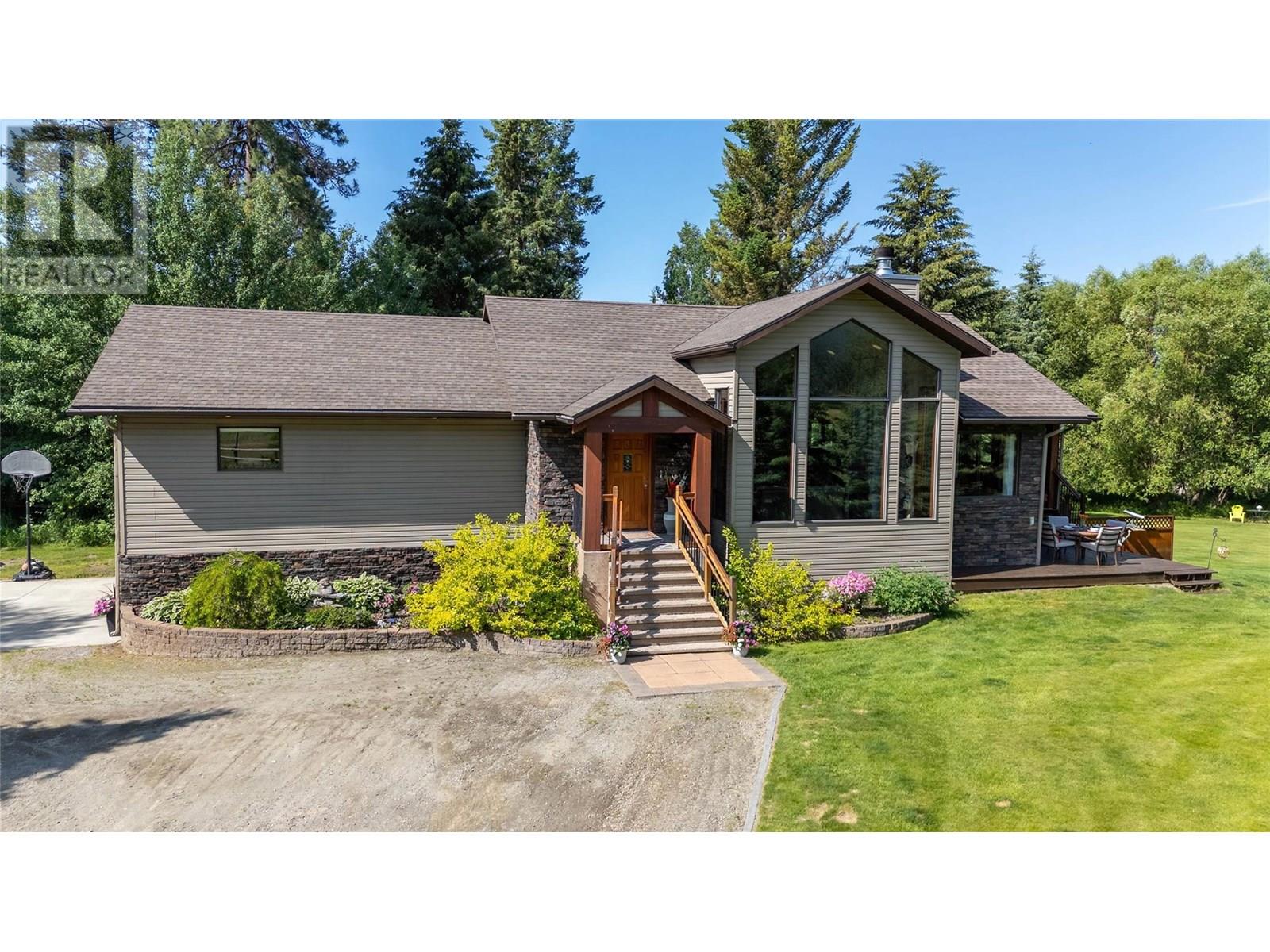 3053 Wardner Fort Steele Road, Fort Steele, British Columbia  V0B 1N0 - Photo 12 - 10352522