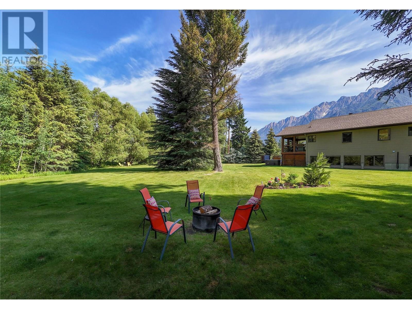 3053 Wardner Fort Steele Road, Fort Steele, British Columbia  V0B 1N0 - Photo 24 - 10352522