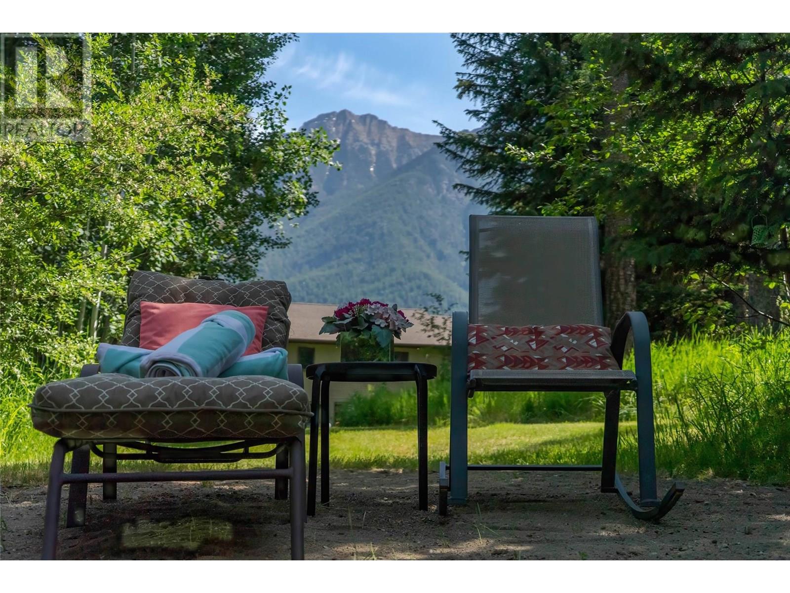 3053 Wardner Fort Steele Road, Fort Steele, British Columbia  V0B 1N0 - Photo 22 - 10352522