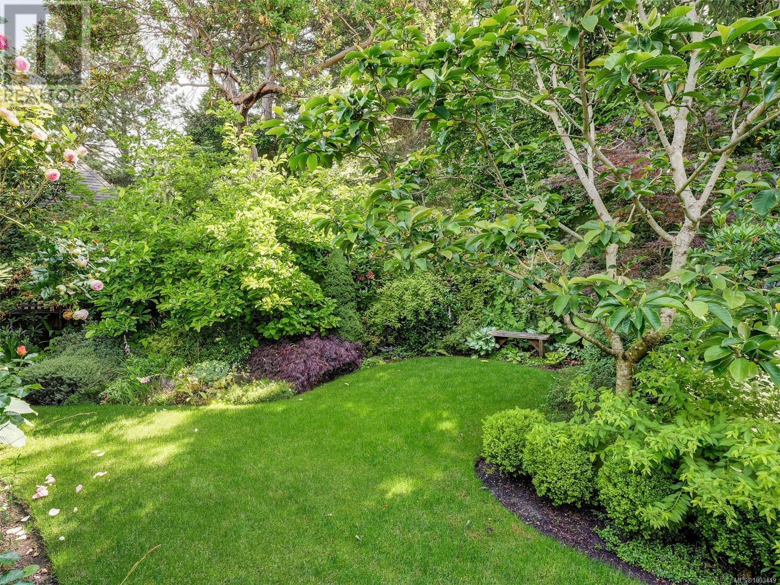 Property at 3913 Gibson Crt image 3