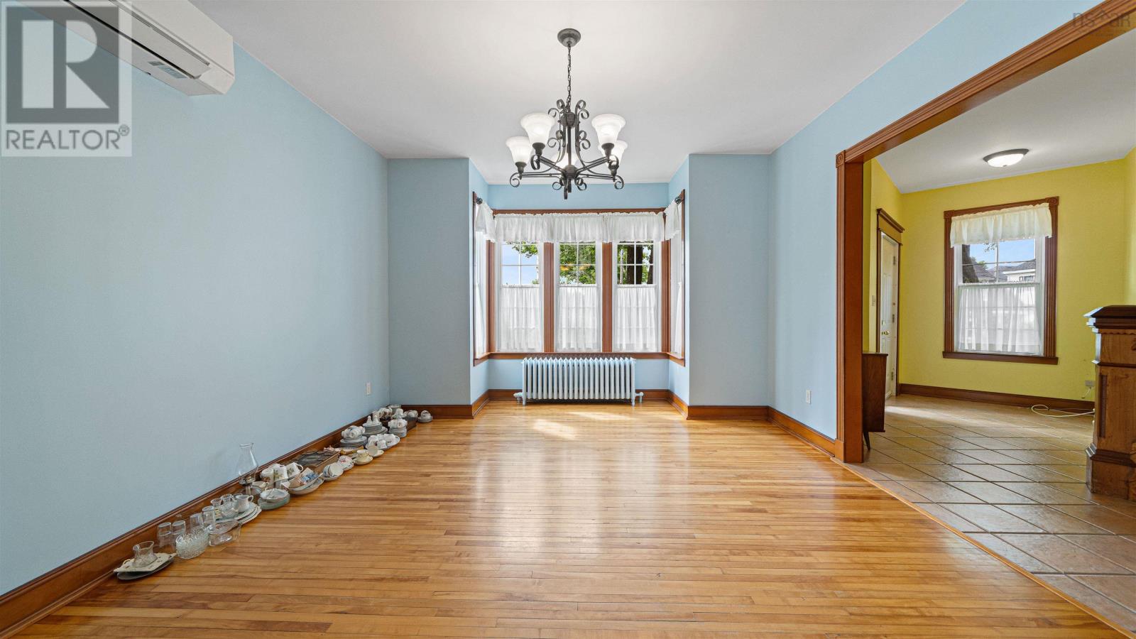 Property at 79 Willow Avenue image 5