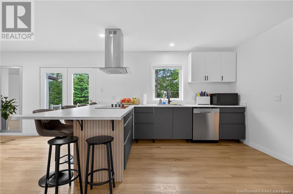 Property at 78 Teakwood Way image 3