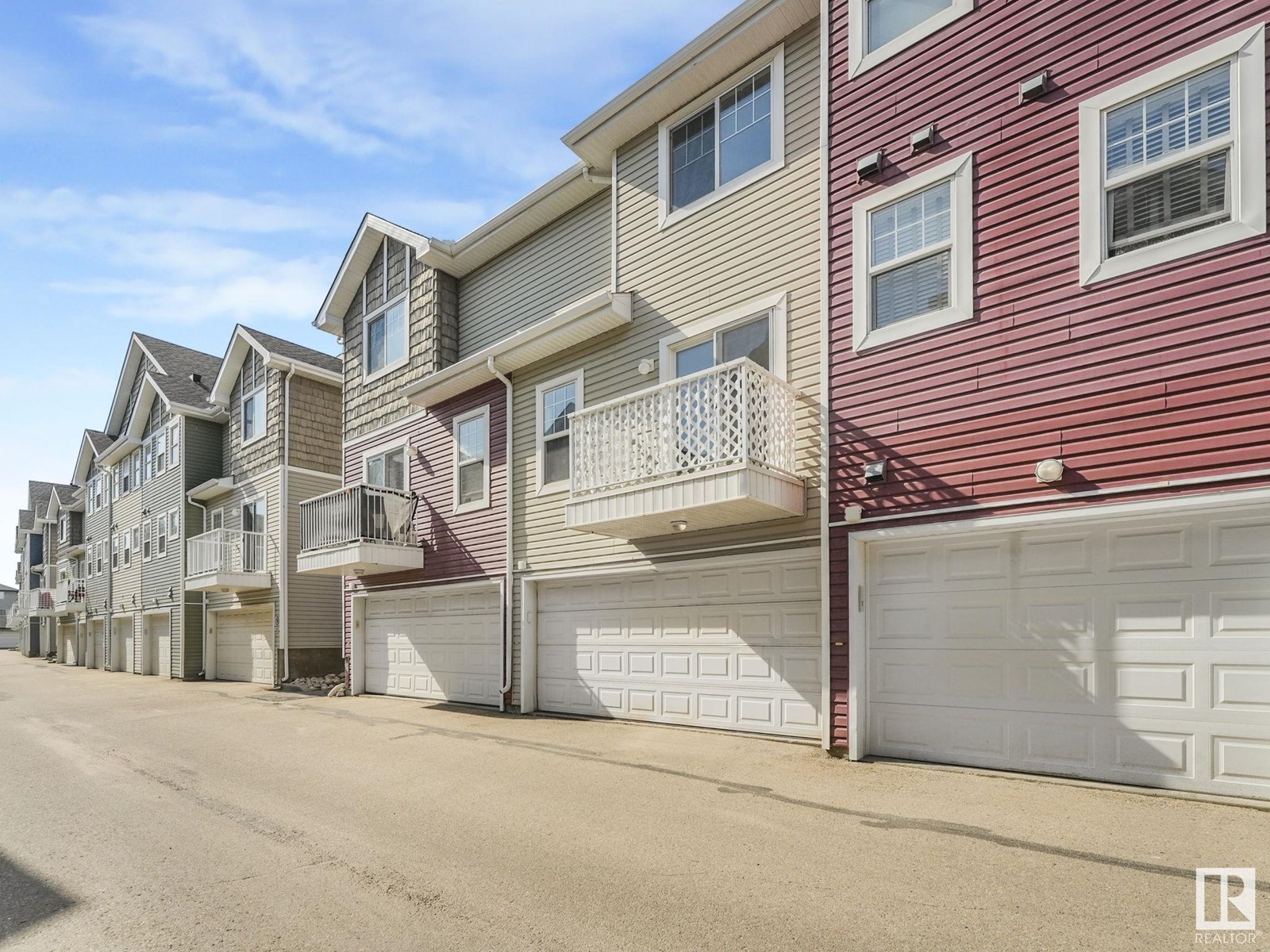 Property at #73 2051 TOWNE CENTRE BV NW image 1