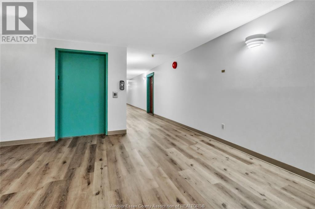 40 Adams Lane Unit# 210, Lasalle, Ontario  N9J 3R4 - Photo 7 - 25015614