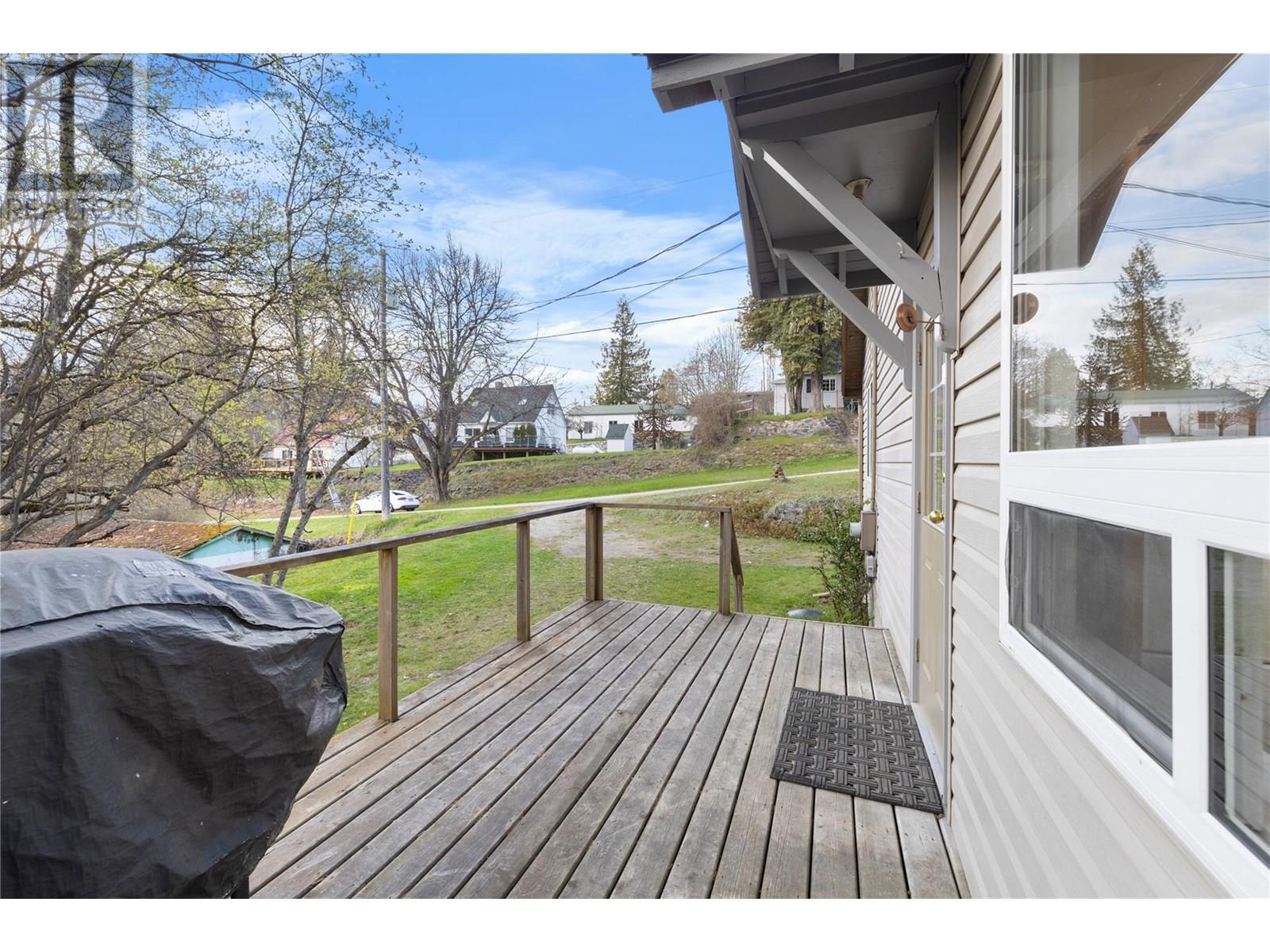 321 Golf View Street, Riondel, British Columbia  V0B 2B0 - Photo 29 - 10344784