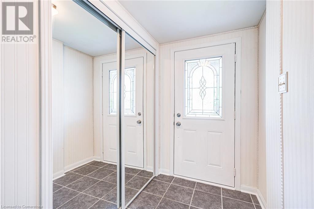 470 Beach Boulevard Unit# 63, Hamilton, Ontario  L8H 6X2 - Photo 9 - 40742923